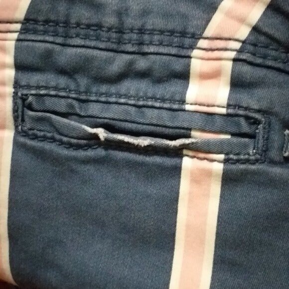 - American Eagle Mens Slim Chino Stretch Khaki Preppy Slacks short in size 38 - Picture 5 of 7